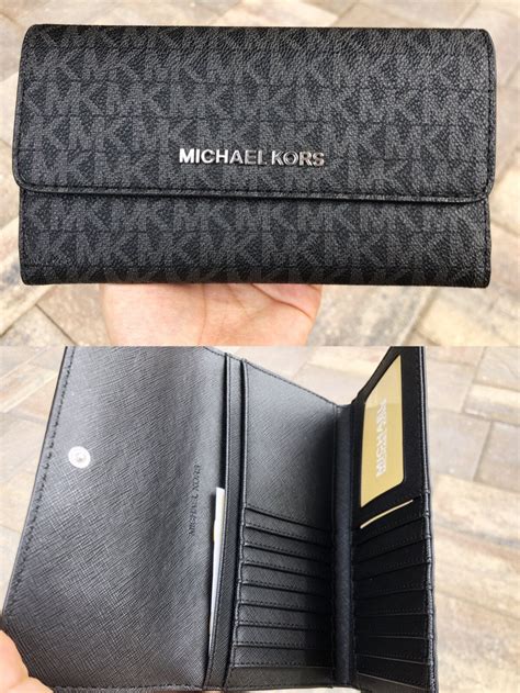 michael michael kors jet set checkbook wallet|Michael Kors large trifold wallet.